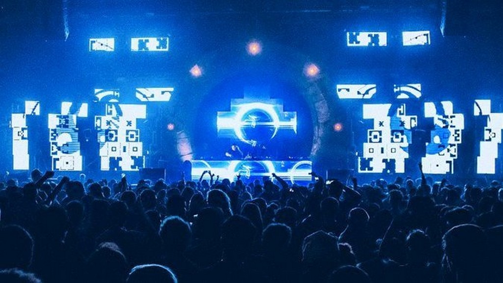 Article 'Immersion, trois mois en symbiose'