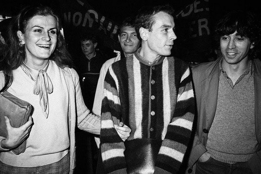 H�l�ne Tr�sore Transnationale